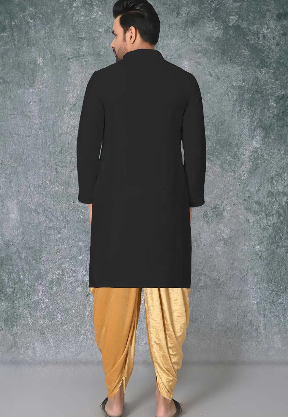 Solid Color Cotton Silk Side Open Straight Kurta in Black