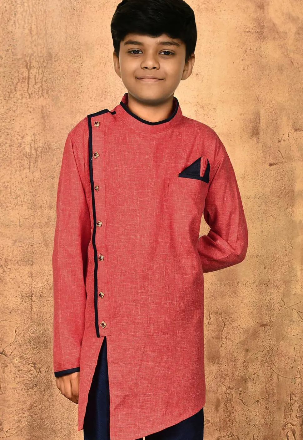 Solid Color Cotton Slub Kurta in Red