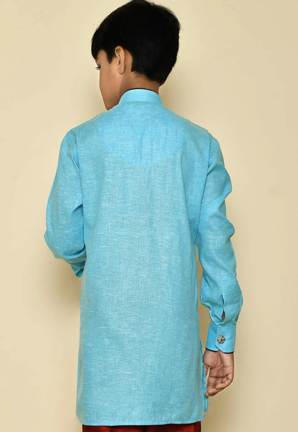 Solid Color Cotton Slub Kurta in Sky Blue