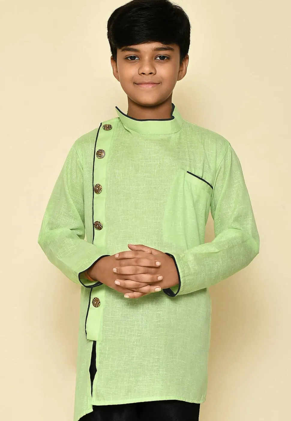 Solid Color Cotton Slub Kurta in Light Green