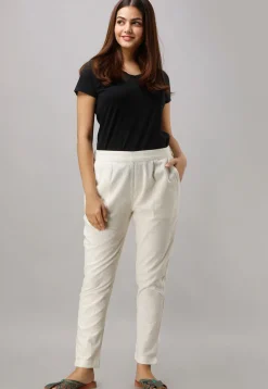 Solid Color Cotton Slub Pant in Off White