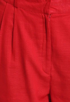 Solid Color Cotton Slub Pant in Red