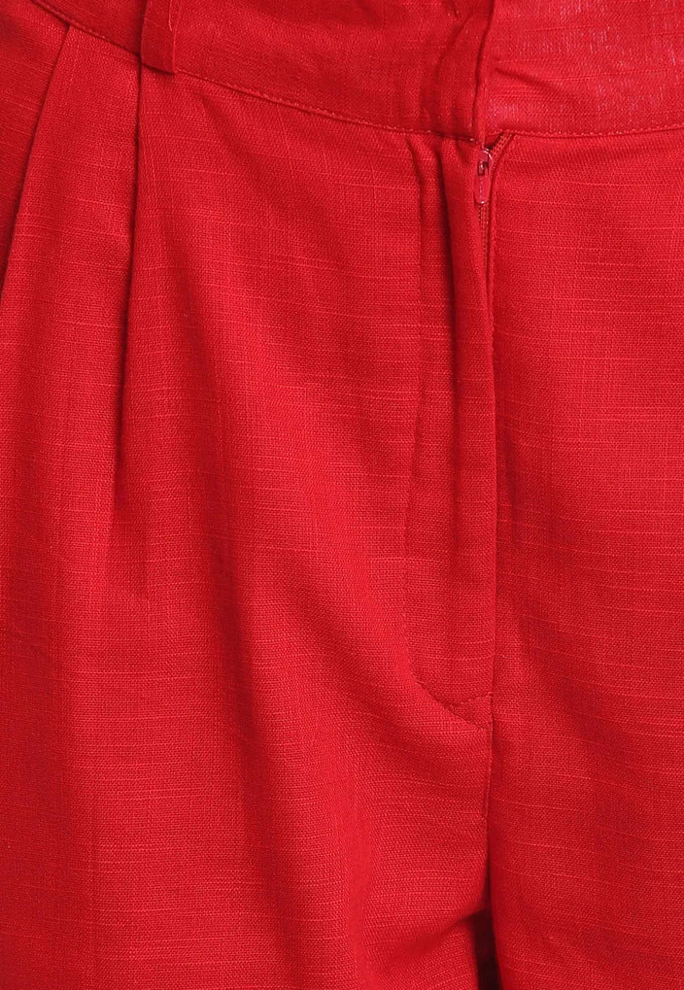 Solid Color Cotton Slub Pant in Red
