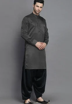 Solid Color Crepe Kurta in Dark Grey
