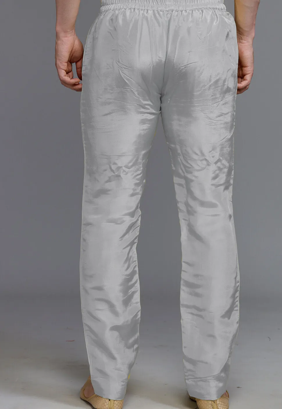 Solid Color Crepe Pant in Light Grey