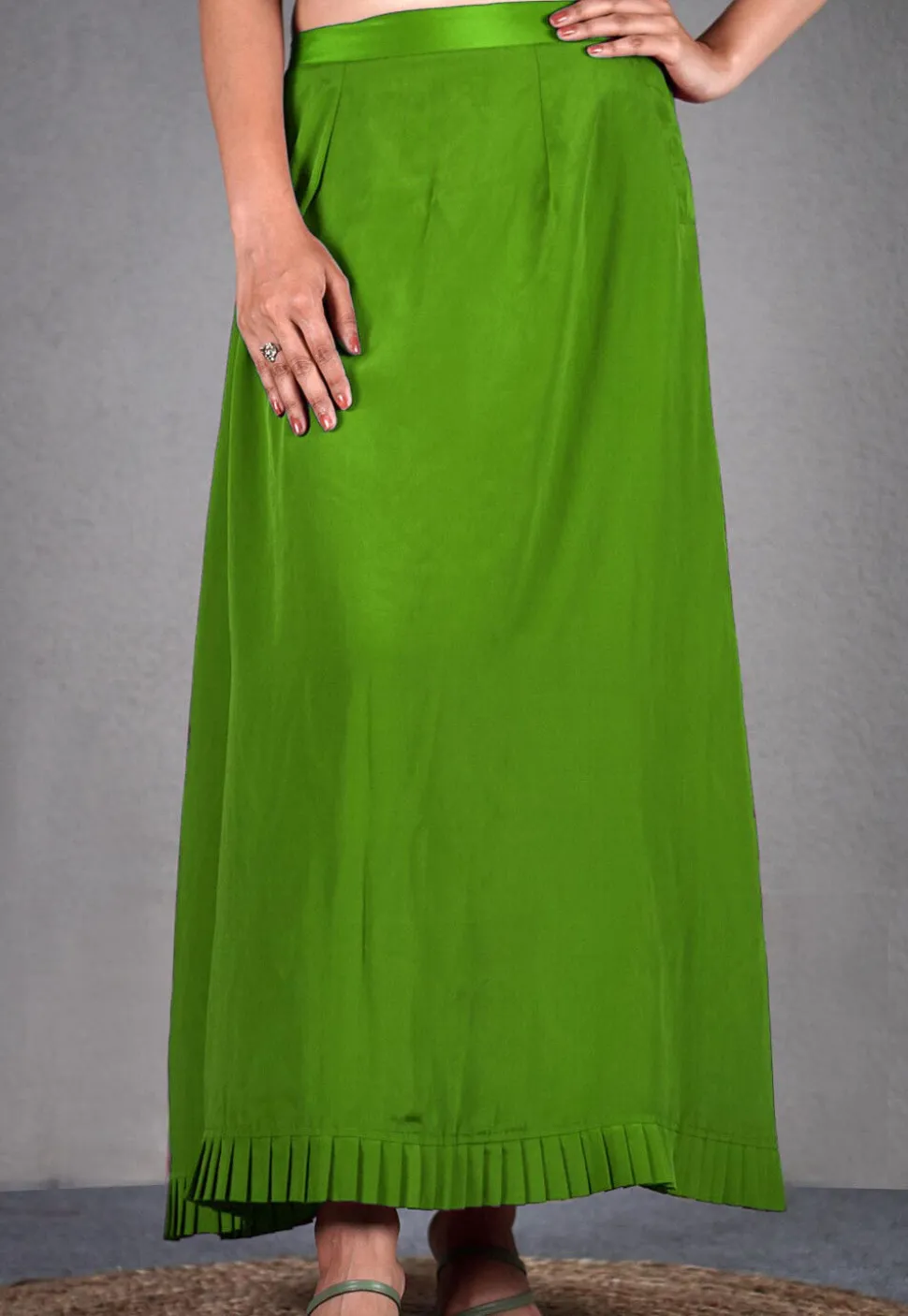 Solid Color Crepe Petticoat in Light Green