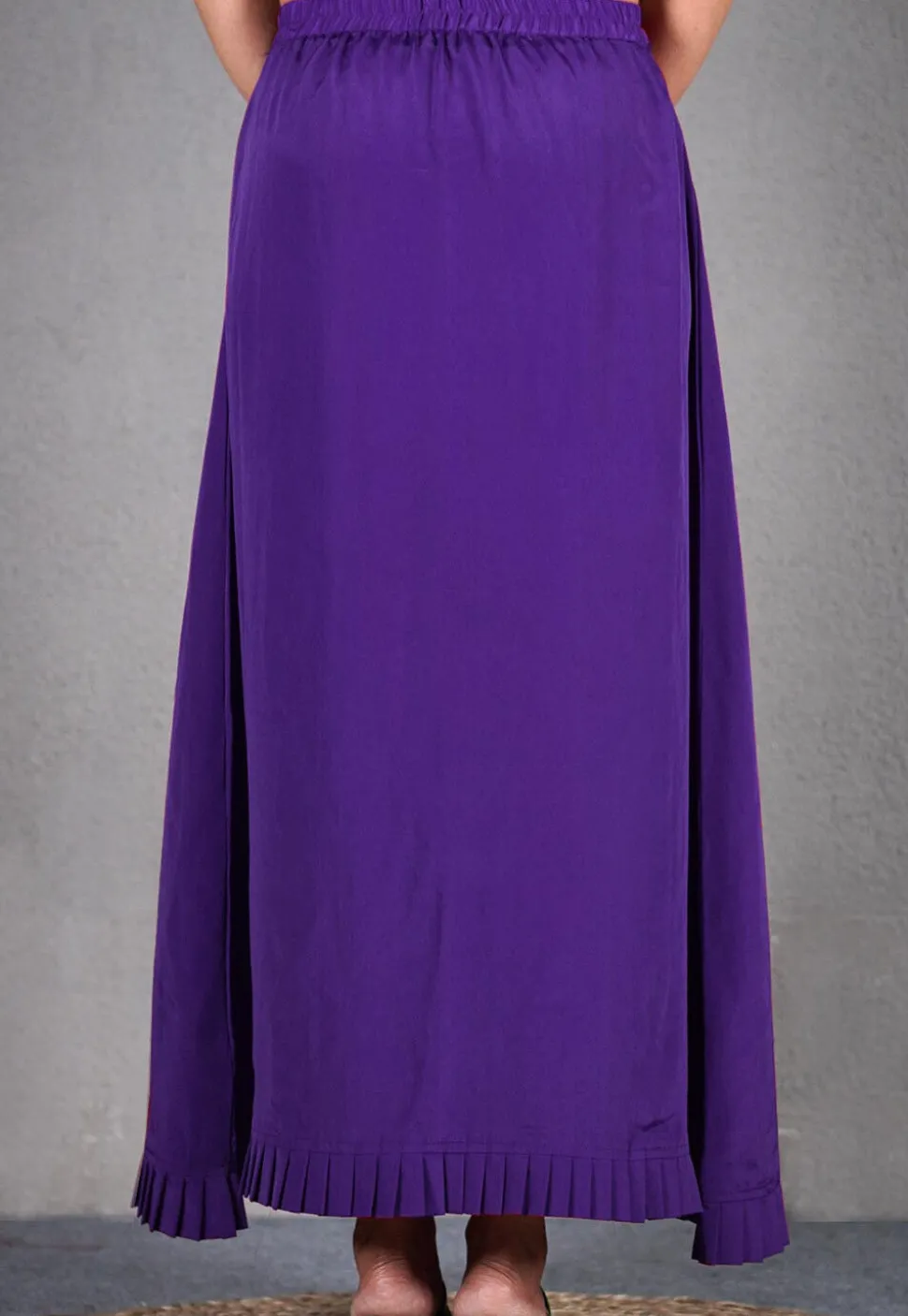 Solid Color Crepe Petticoat in Purple