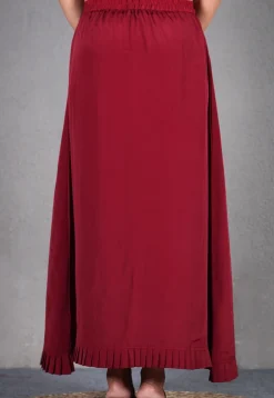 Solid Color Crepe Petticoat in Maroon
