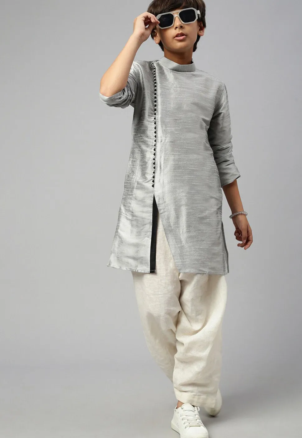 Solid Color Dupion Silk Kurta Dhoti Set in Grey