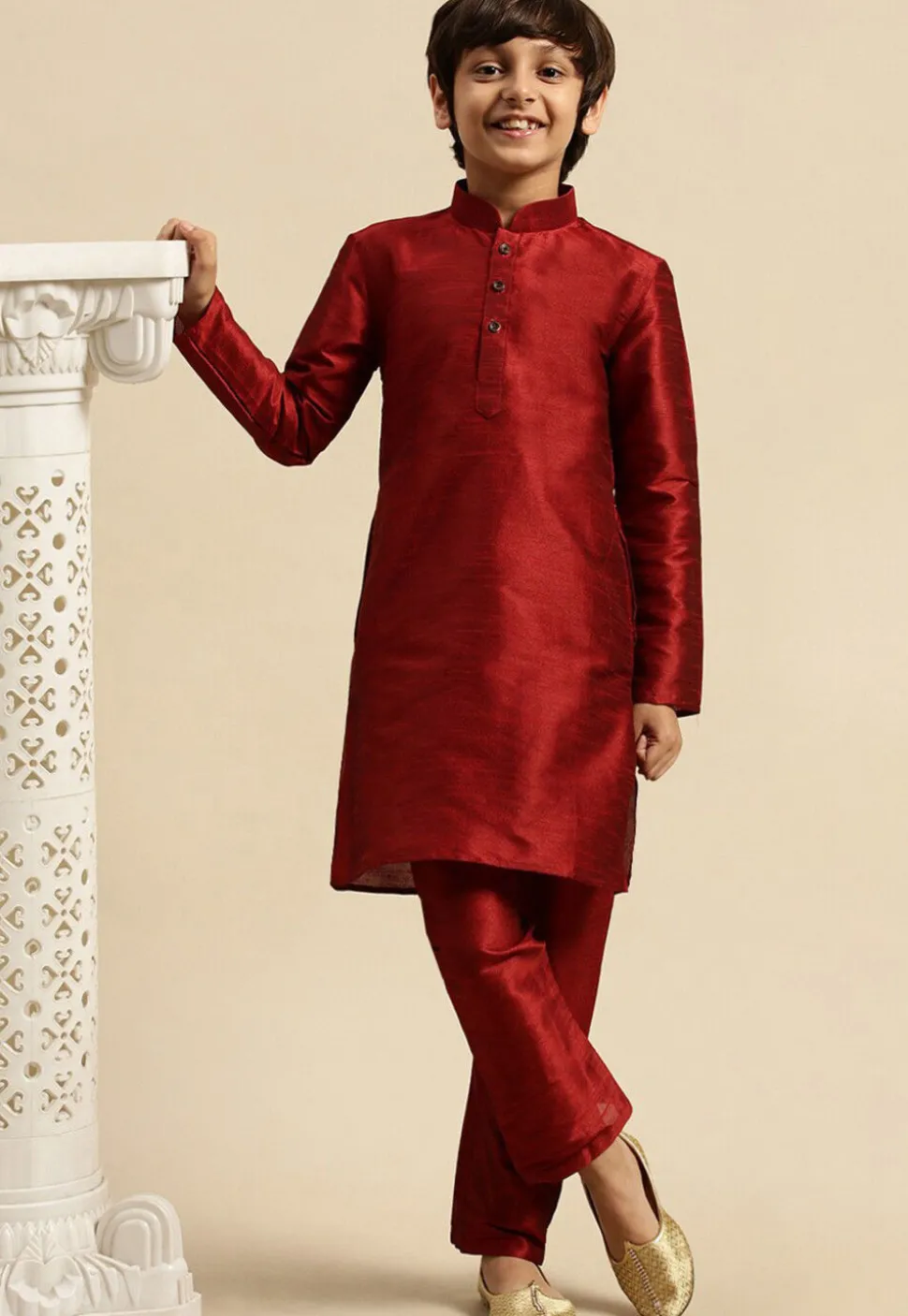 Solid Color Dupion Silk Kurta in Maroon