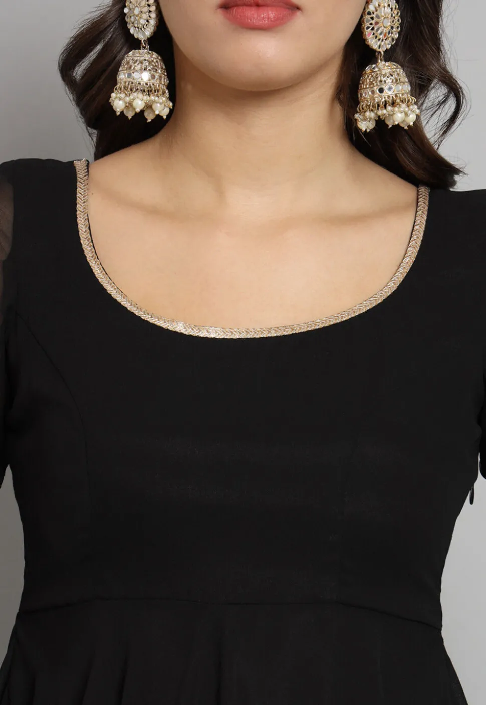 Solid Color Georgette Aline Suit in in Black