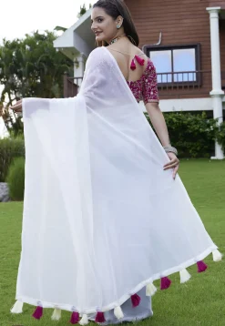 Solid Color Georgette Saree in Off White