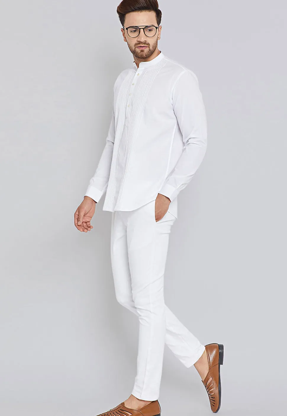 Solid Color Pintucked Cotton Short Kurta in White