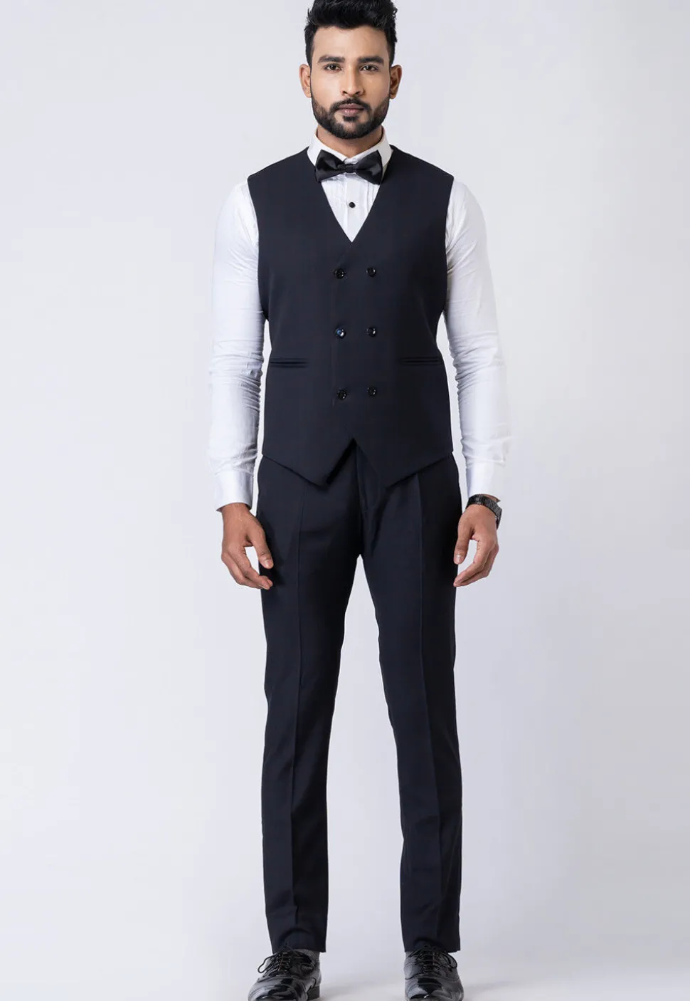 Solid Color Polyester Tuxedo in Black
