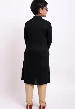 Solid Color Rayon Kurta Set in Black