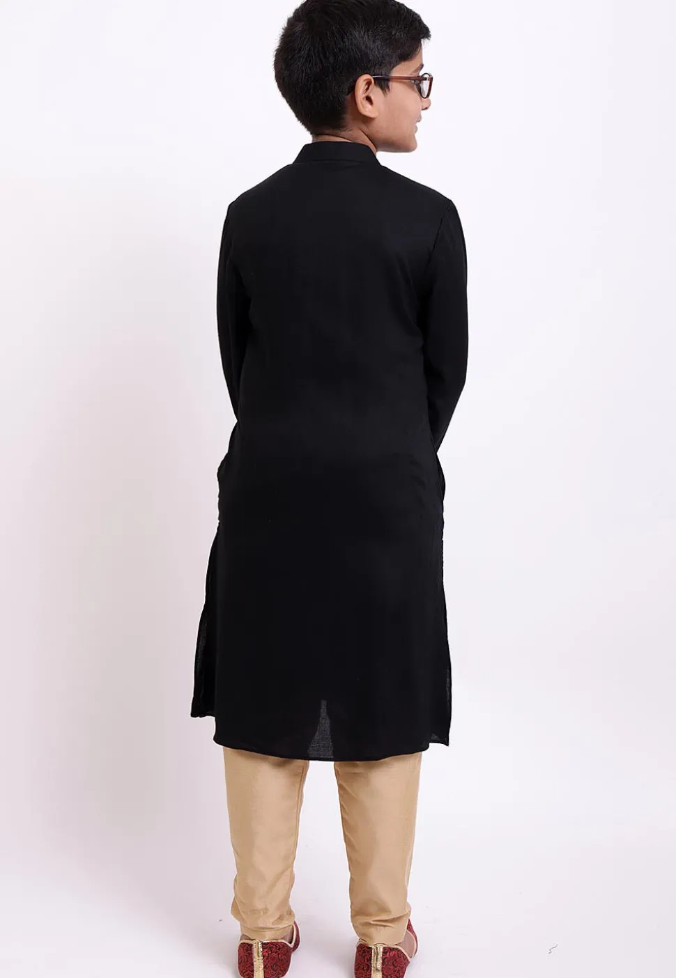 Solid Color Rayon Kurta Set in Black