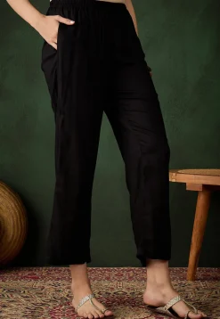 Solid Color Rayon Pant in Black