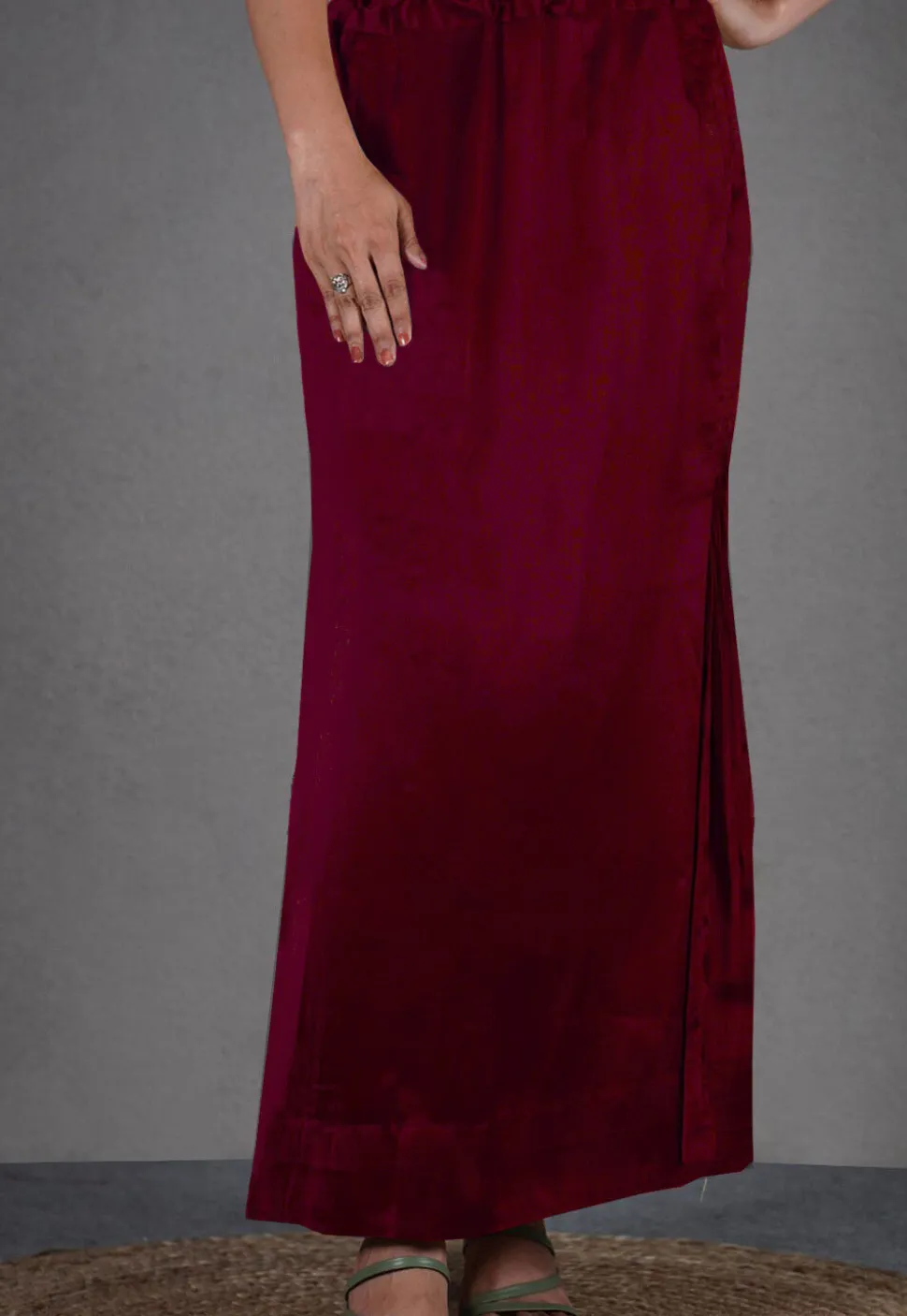 Solid Color Satin Fish Cut Petticoat in Maroon
