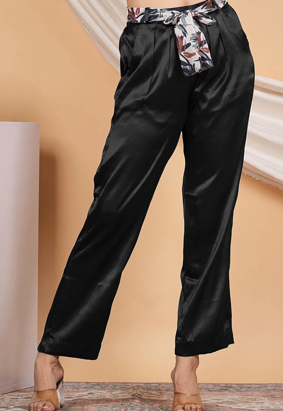 Solid Color Satin Pant in Black