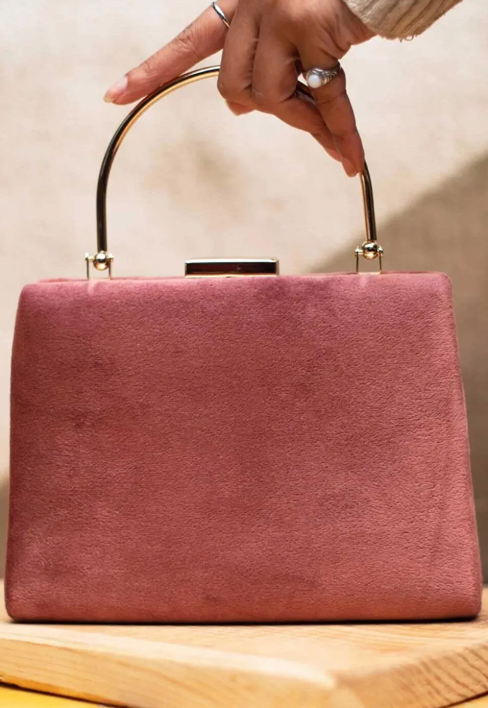 Solid Color Suede Rectangular Clutch Bag in Old Rose