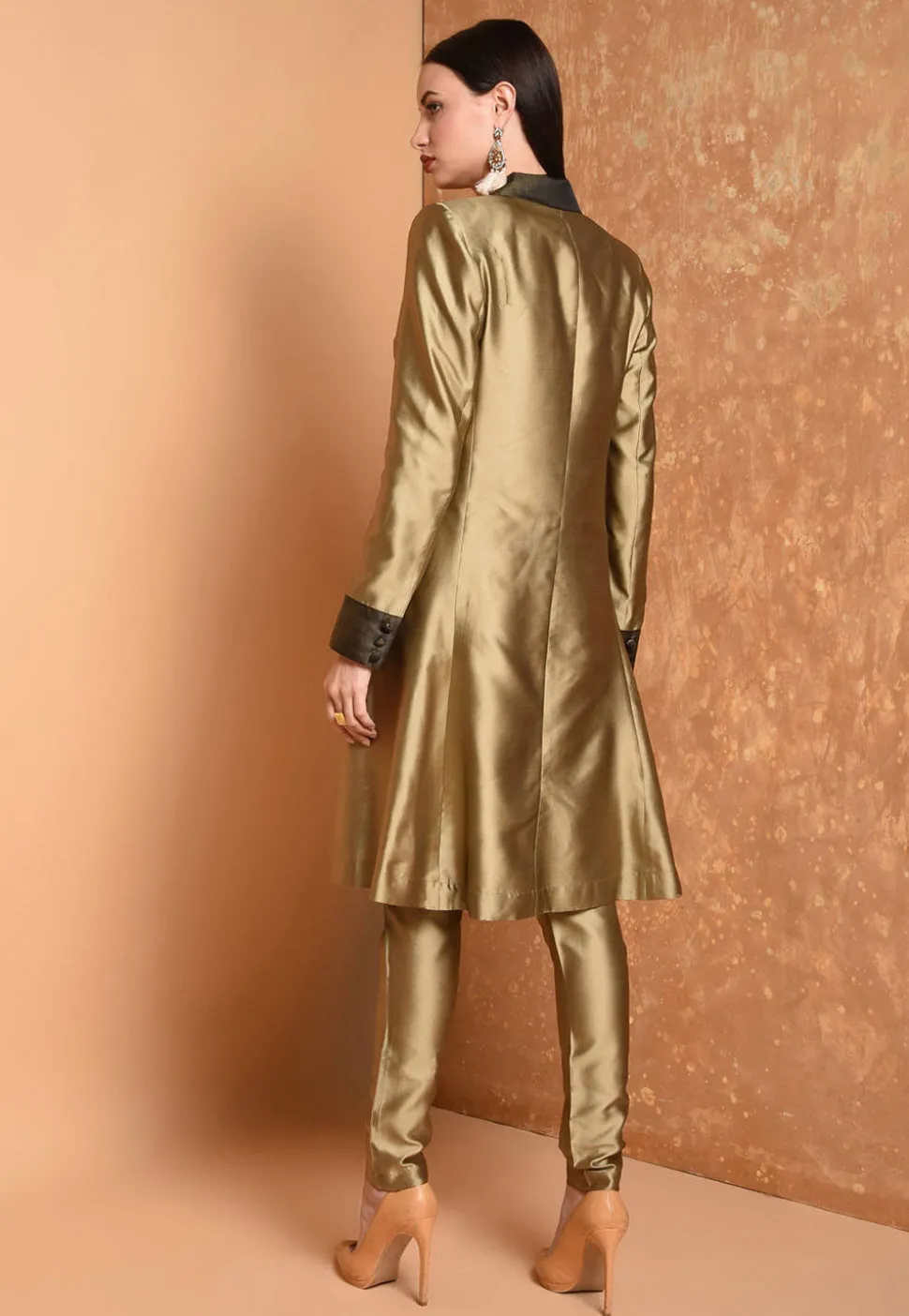 Solid Color Taffeta Silk Tunic with Pant in Golden