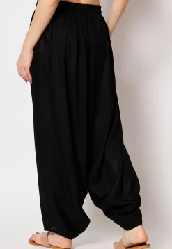 Solid Color Viscose Harem Pants in Black