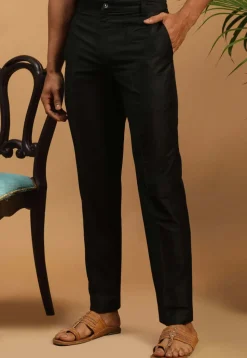 Solid Color Viscose Pant in Black