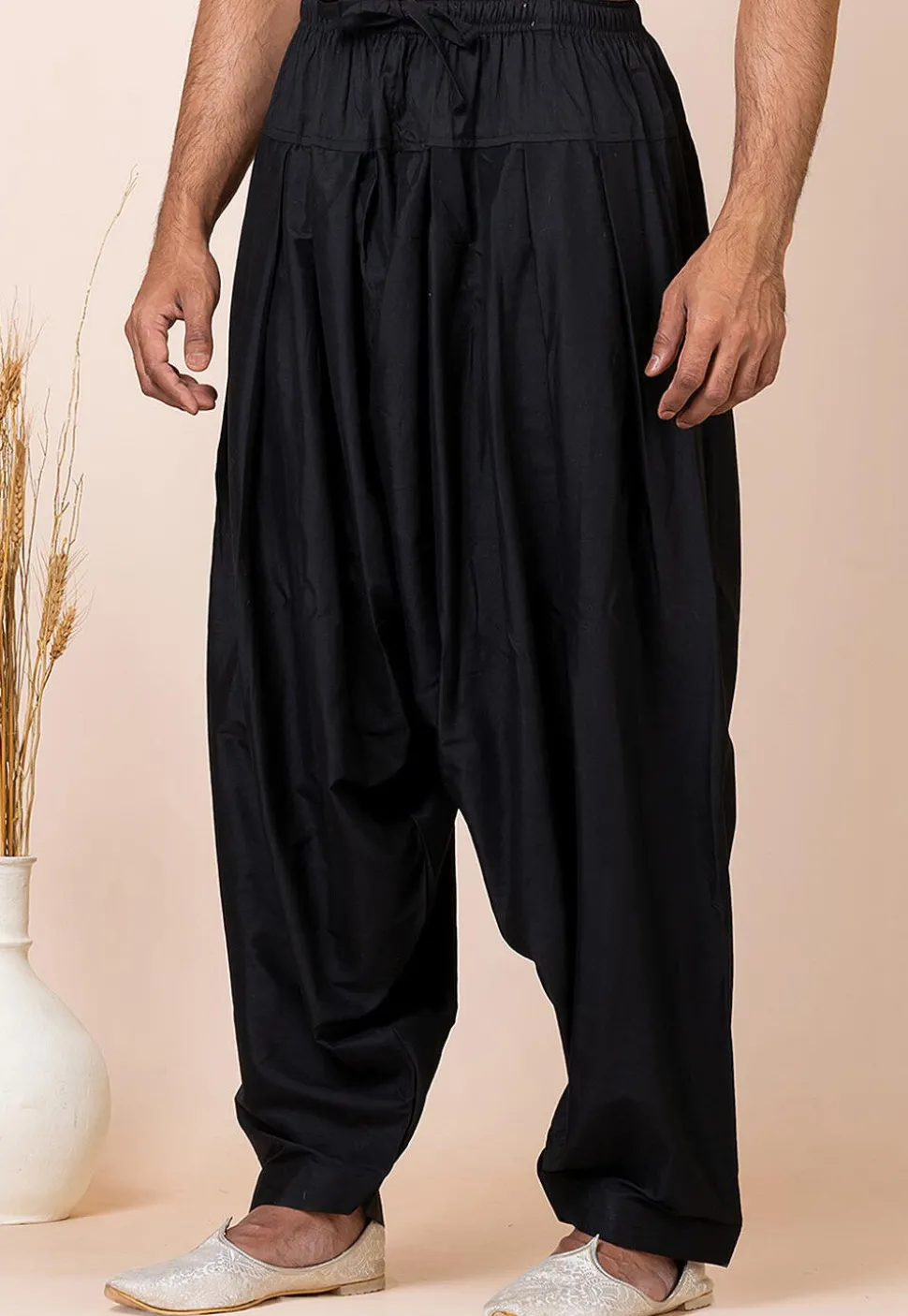 Solid Color Viscose Rayon Paithani Suit in Black