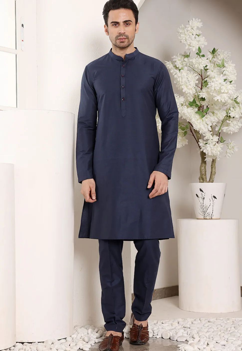 Solid Color Viscose Silk Kurta Set in Navy Blue