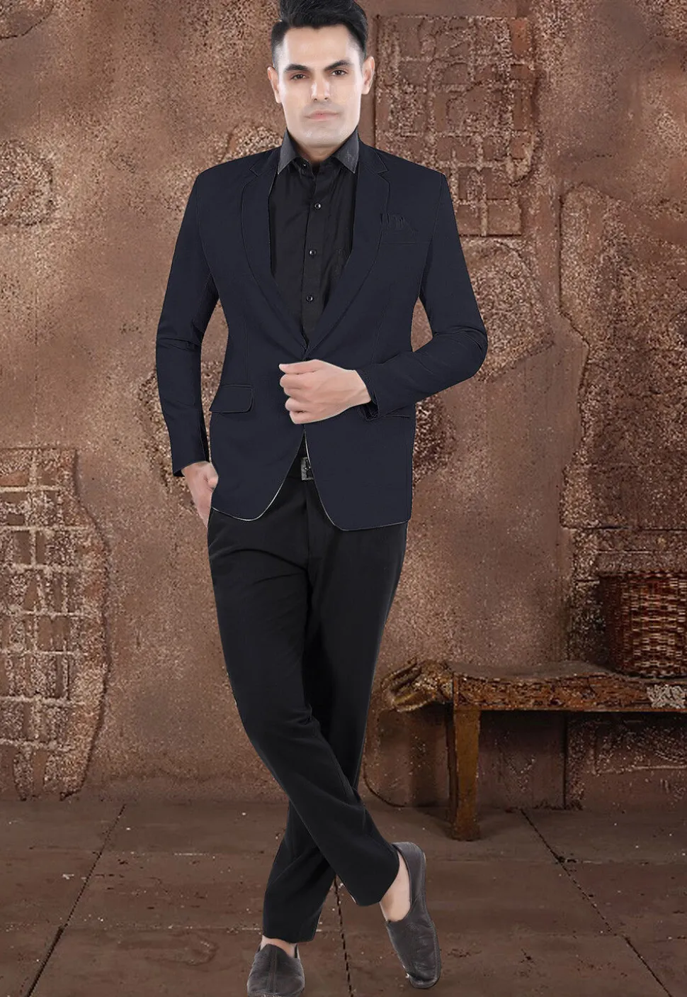 Solid Color Viscose Silk Blazer in Navy Blue