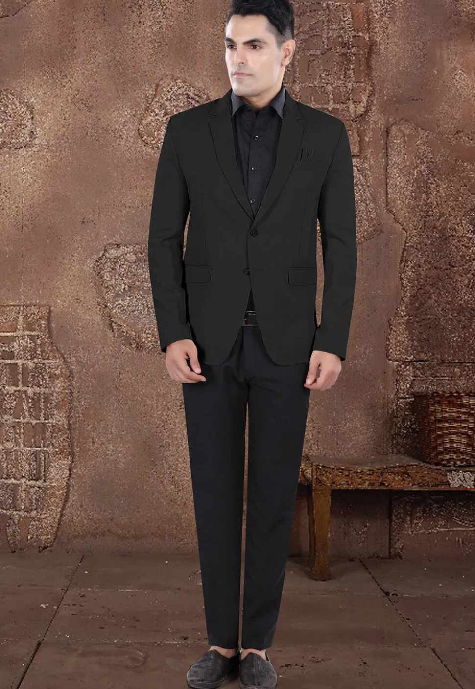 Solid Color Viscose Silk Blazer in Black