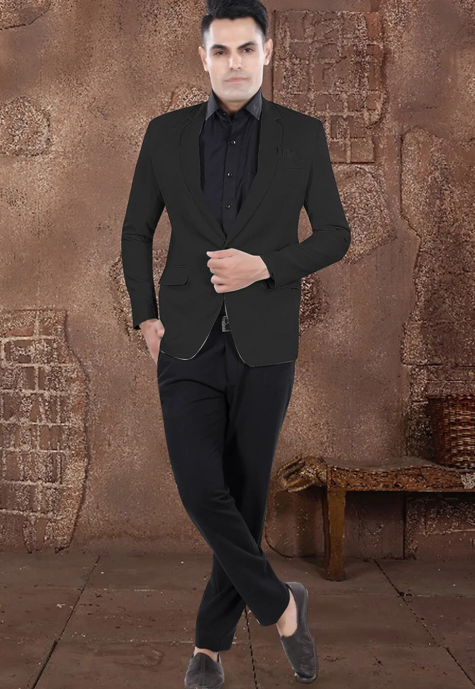 Solid Color Viscose Silk Blazer in Black