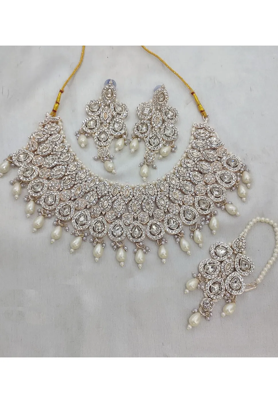 Stone Studded Choker Necklace Set
