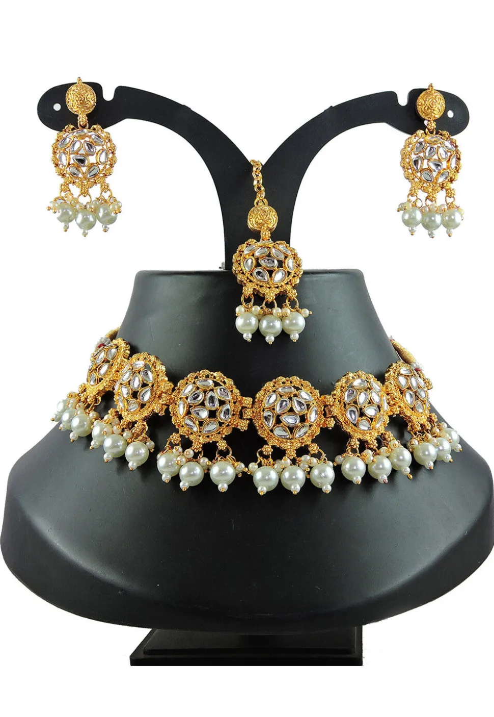 Stone Studded Choker Necklace Set