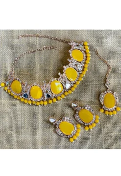 Stone Studded Choker Necklace Set