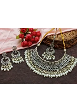 Stone Studded Choker Necklace Set