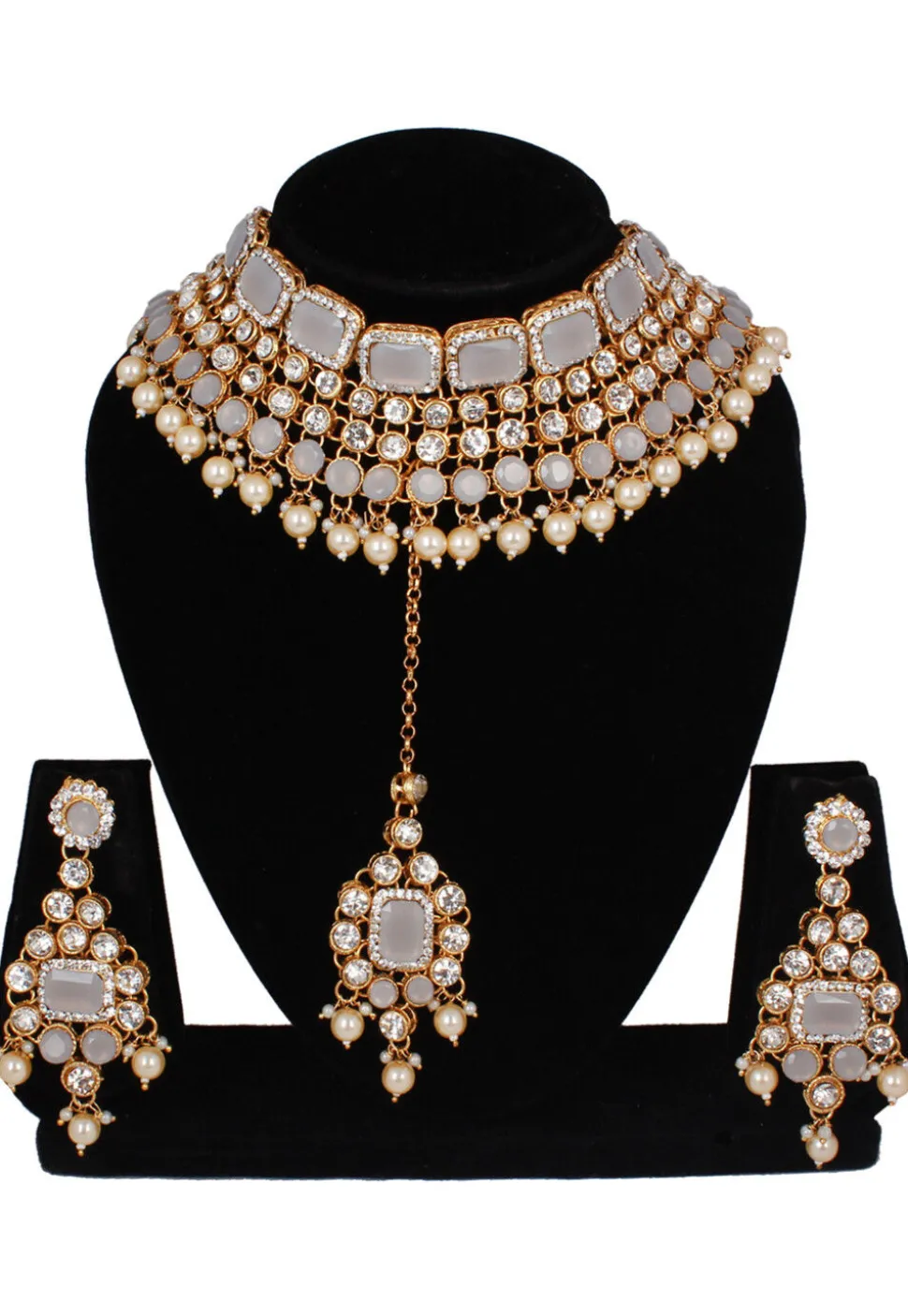 Stone Studded Choker Necklace Set