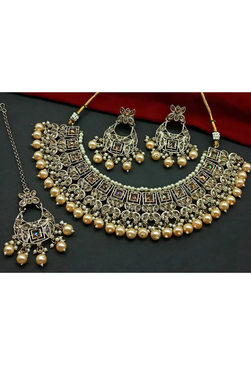Stone Studded Choker Necklace Set