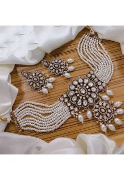 Stone Studded Choker Necklace Set
