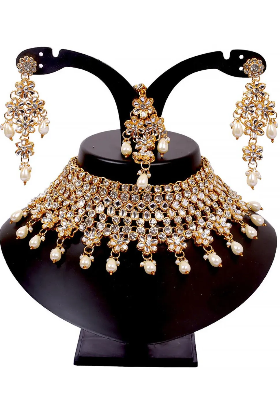 Stone Studded Choker Necklace Set