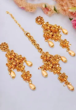 Stone Studded Choker Necklace Set