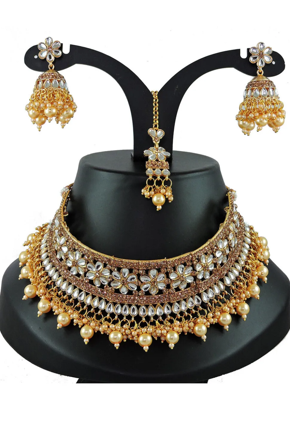 Stone Studded Choker Necklace Set