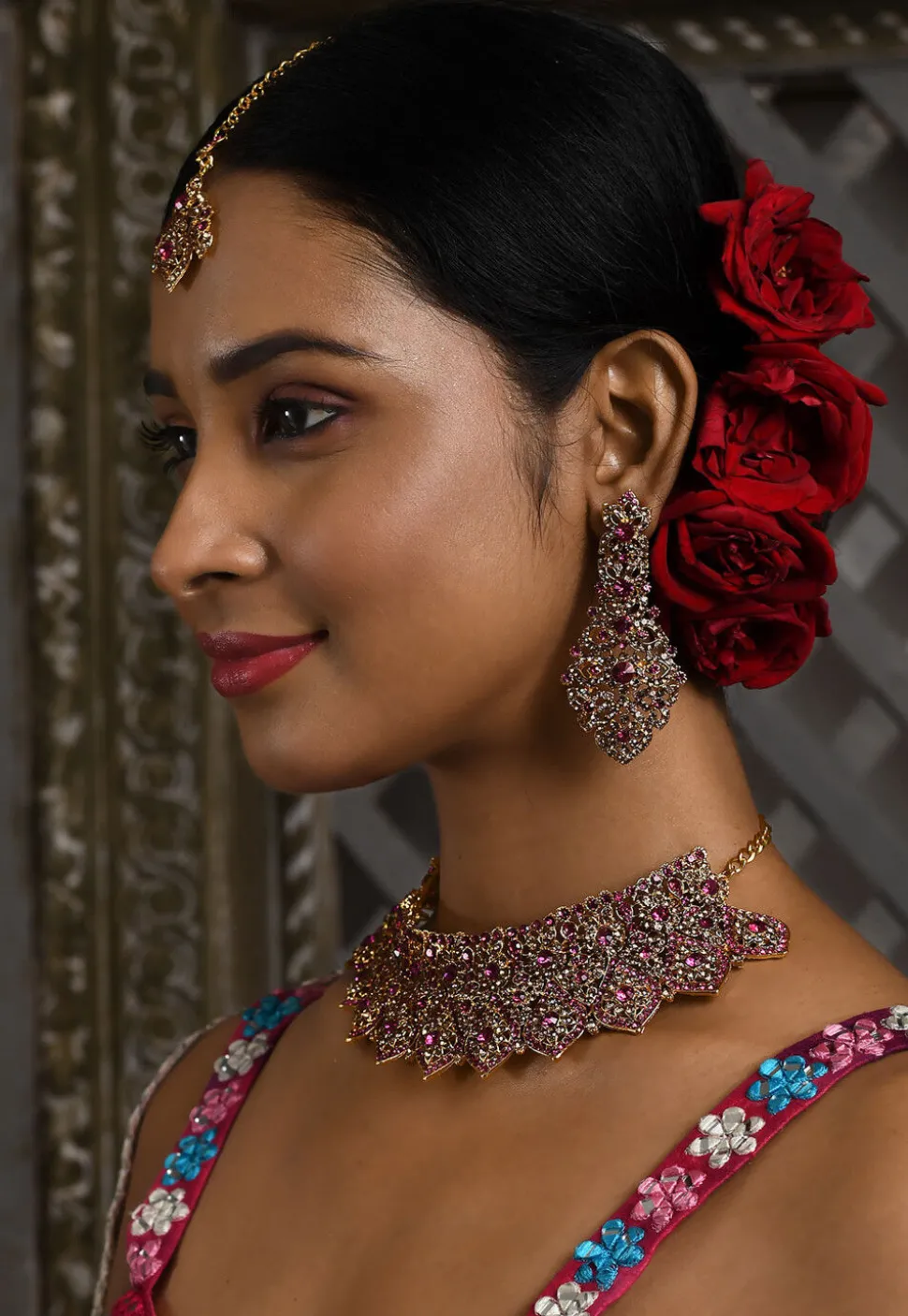 Stone Studded Choker Necklace Set