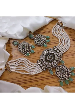 Stone Studded Choker Necklace Set