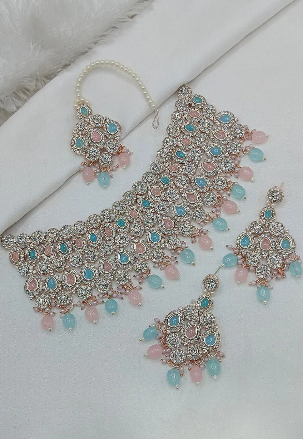 Stone Studded Choker Necklace Set