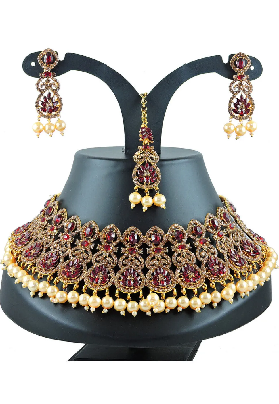 Stone Studded Choker Necklace Set
