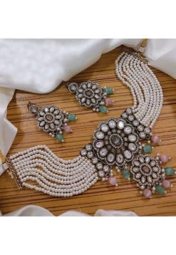 Stone Studded Choker Necklace Set