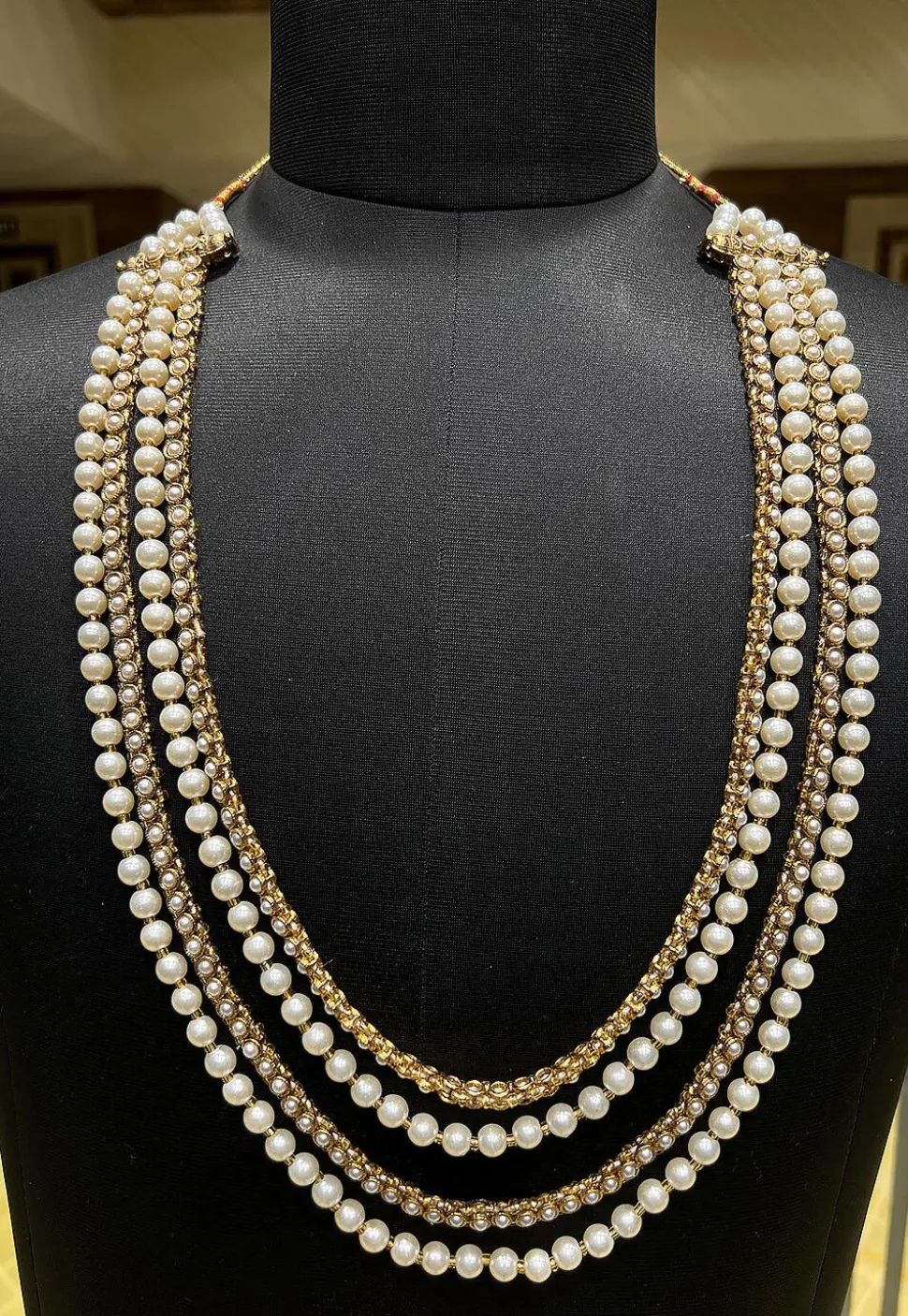 Stone Studded Layered Kanthimala
