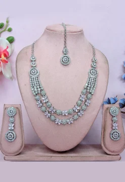 Stone Studded Necklace Set