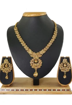 Stone Studded Necklace Set